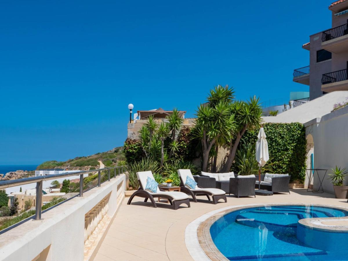 Villa Palma - Sunset Sea Views With Pool, Jacuzzi, Sauna And Games Room Меллиеха Экстерьер фото