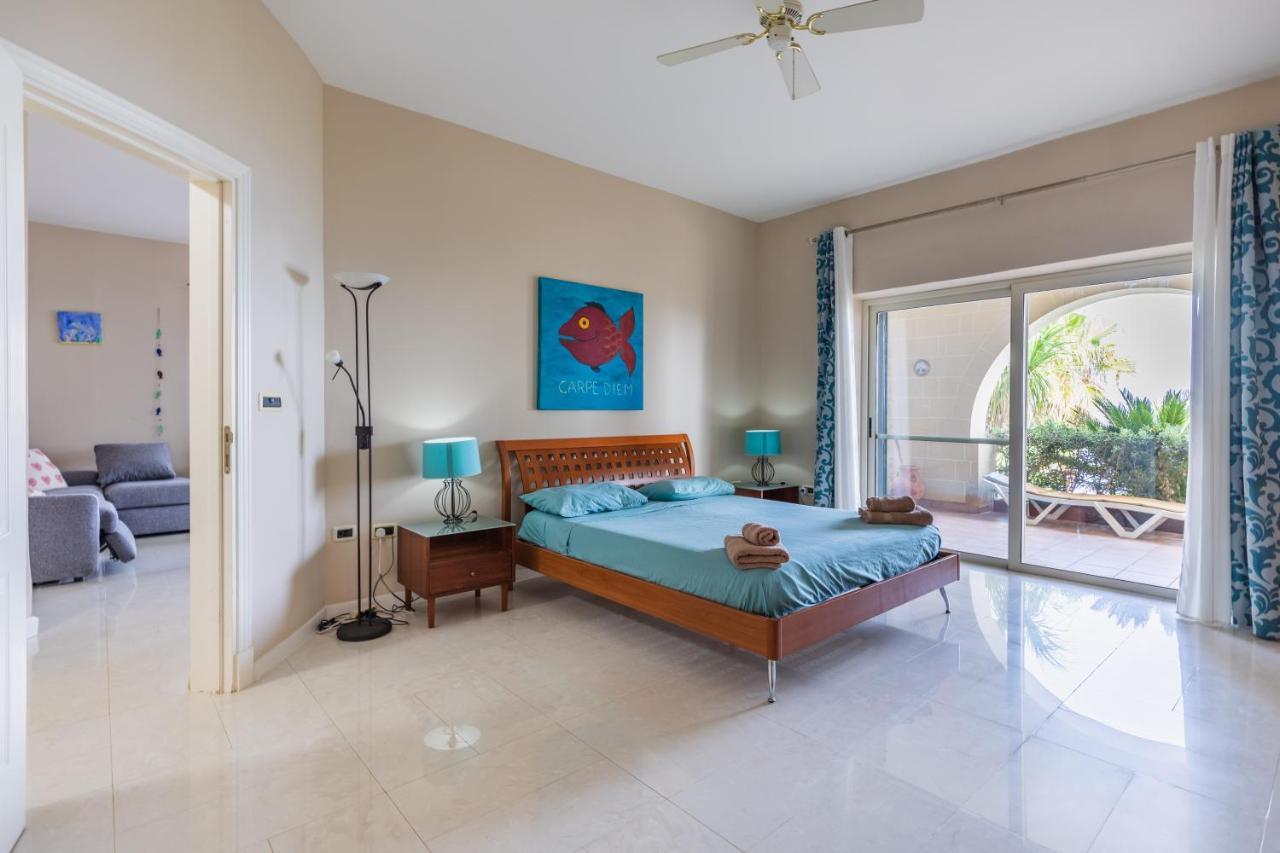 Villa Palma - Sunset Sea Views With Pool, Jacuzzi, Sauna And Games Room Меллиеха Экстерьер фото