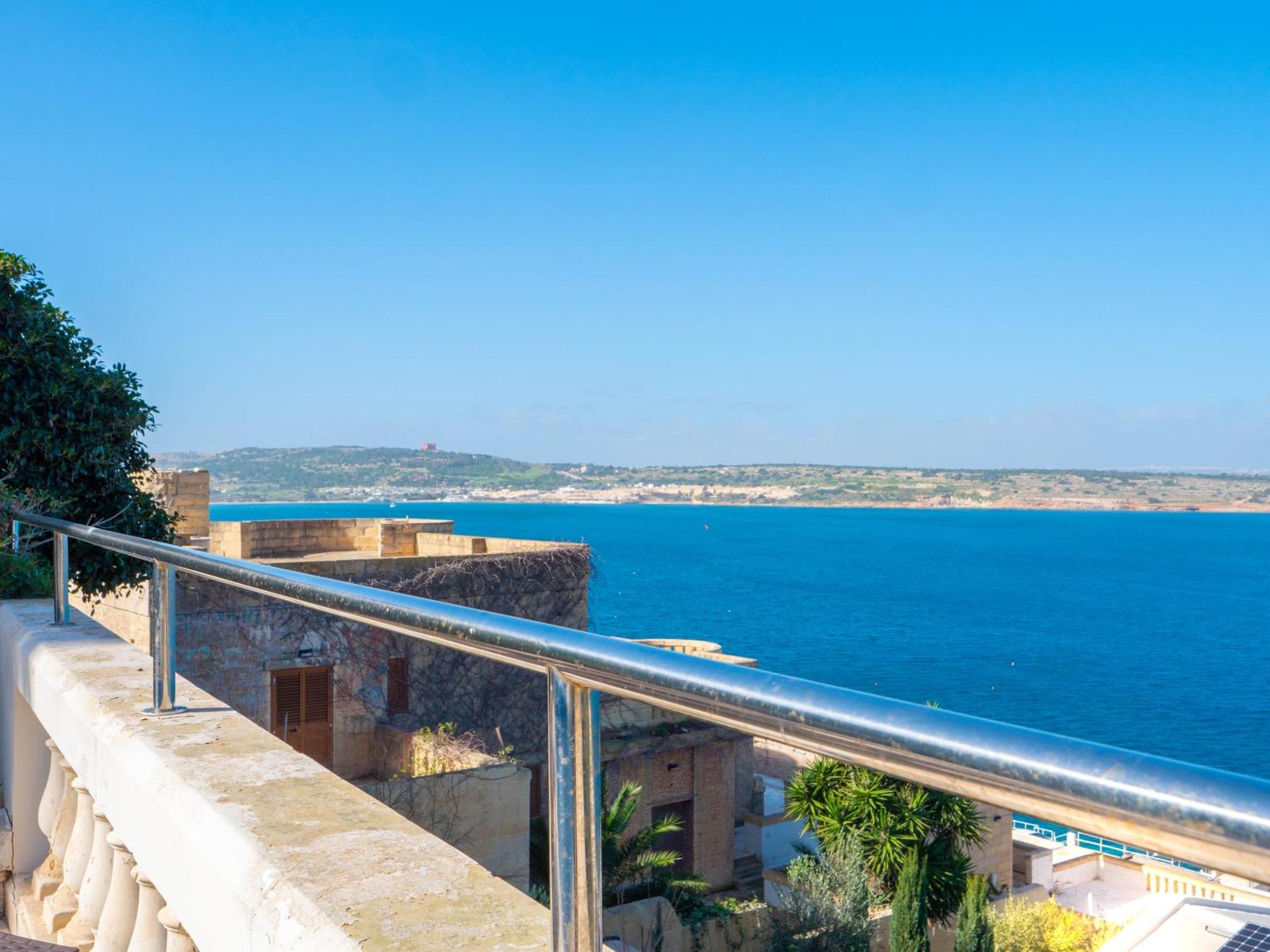 Villa Palma - Sunset Sea Views With Pool, Jacuzzi, Sauna And Games Room Меллиеха Экстерьер фото